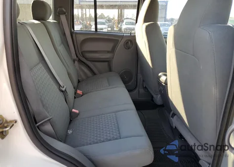 2007 Jeep Liberty Sport z USA, uszkodzony, nr VIN 1J4GK48K67W718529